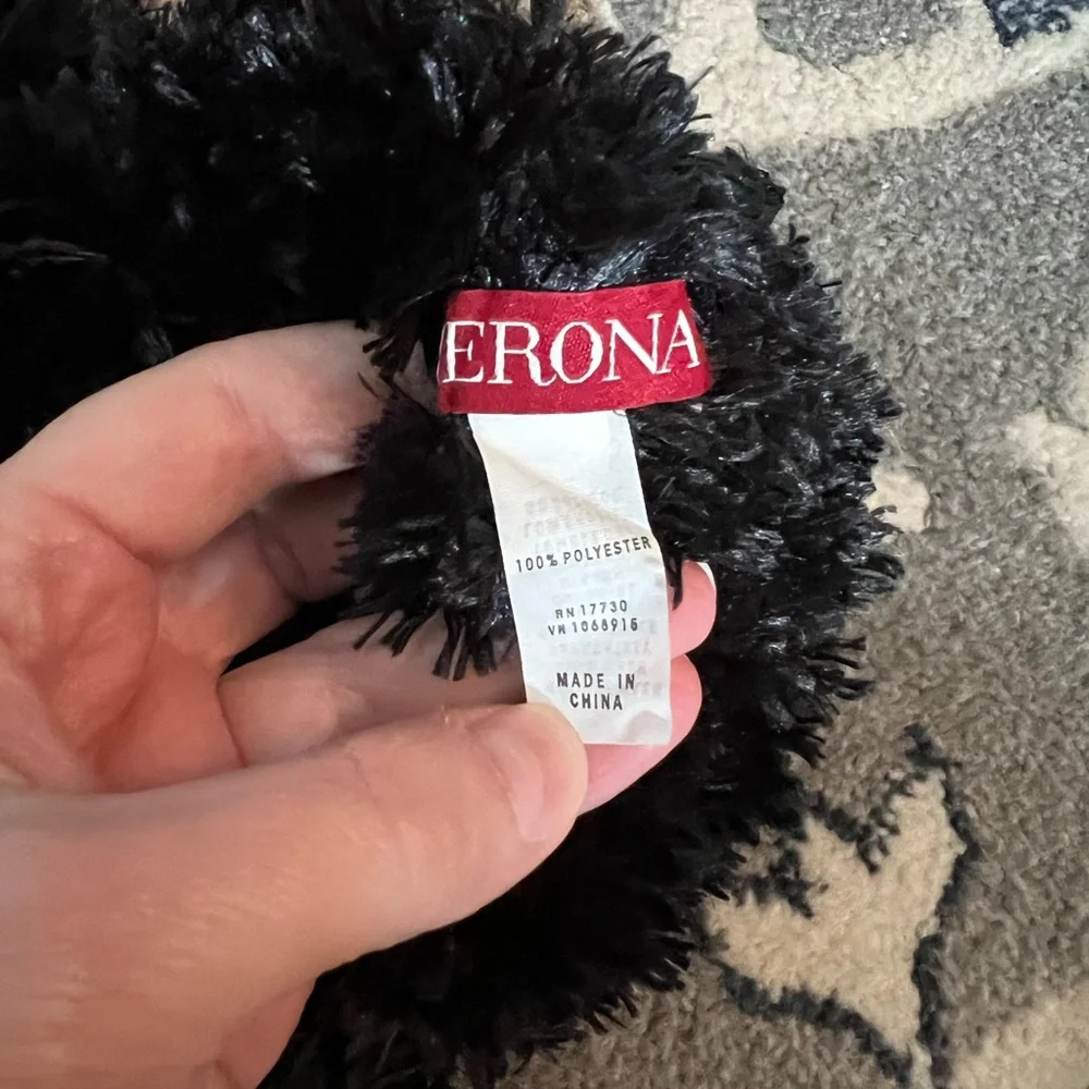 Merona see pics